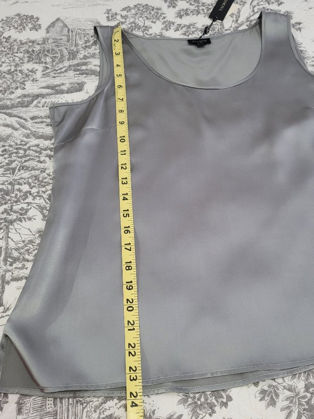 Talbots Gray Silk Scoop Neck Sleeveless Shell Tank Blouse Size 12P NWT - Picture 5 of 6